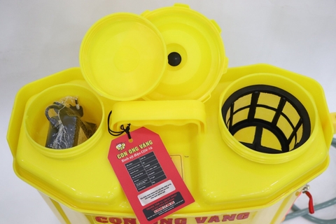 Máy phun thuốc trừ sâu, côn trùng điện Con Ong Vàng COV-16-ắc quy Vàng 12V8Ah