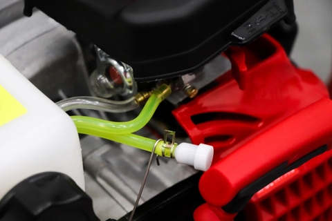 Máy khoan đất Oshima 2P 52cc Đỏ 2 thì (không mũi)