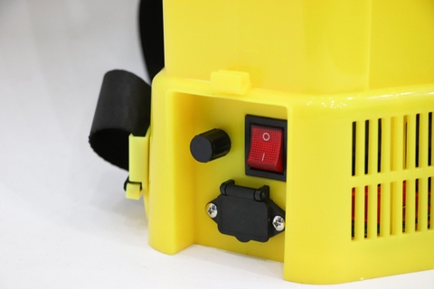 Máy phun thuốc trừ sâu, côn trùng điện Con Ong Vàng COV-16 Vàng Bình ắc quy 12V8Ah