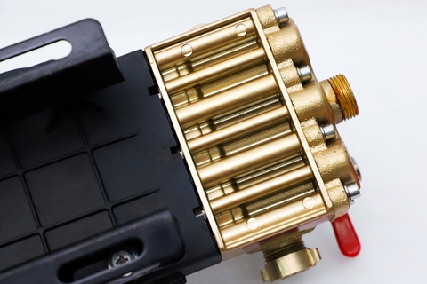 Đầu phun áp lực chất lỏng OSHIMA OS-30H100 5.0HP Đen (hoạt động bằng sức kéo động cơ)