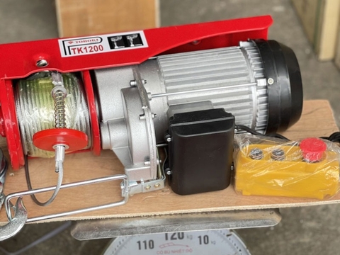 Máy tời TOBOKI TK1200/25 2100W 600/1200KG 15/25m