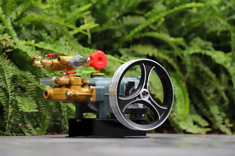 Đầu phun áp lực chất lỏng Con Ong Vàng COV26AR 1.0HP Xanh rêu (hoạt động bằng sức kéo động cơ)