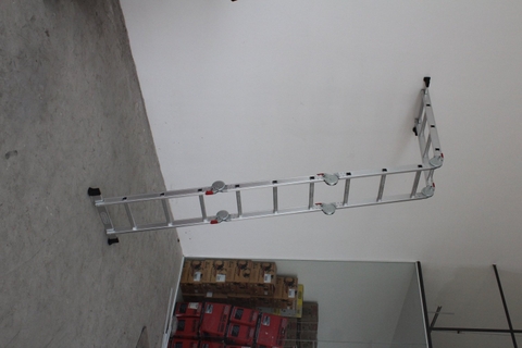 Thang nhôm xếp Oshima T4D-3 Xanh đậm (4 đoạn, 3 bậc)