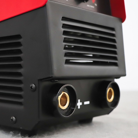 Máy hàn OSHIMA MMA-250A-PRO-5B 13KVA Đỏ
