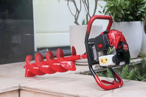 Máy khoan đất Oshima 2P 52cc Đỏ 2 thì (không mũi)