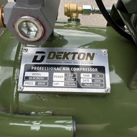 Máy Nén Khí Không Dầu DEKTON DK-AC3925X 1.8HP 23L