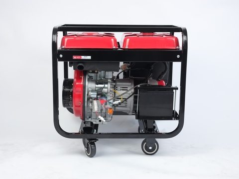 Máy phát điện chạy dầu Maxlock MD4500 (3.0KW - 220V)