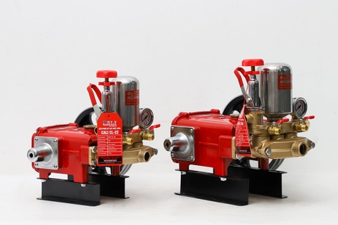 Đầu phun áp lực chất lỏng CALI CL-22 1.0HP Đỏ (hoạt động bằng sức kéo động cơ)