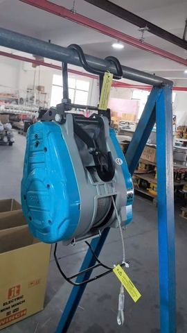 Tời Điện Toolbay BL490 30m 490Kg 220V (Không chổi than)