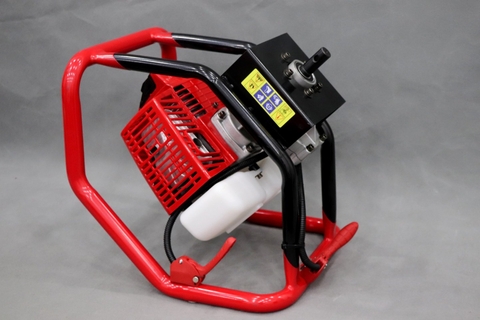 Máy khoan đất Oshima 2PS 68cc Đỏ 2 thì (không mũi)