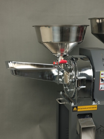 Bộ máy xát nghiền gạo Huspanda HNF680AI (Có sàng lọc sạn) (New Model - INOX304) (Motor HPN3500S - 3.5KW/220V)