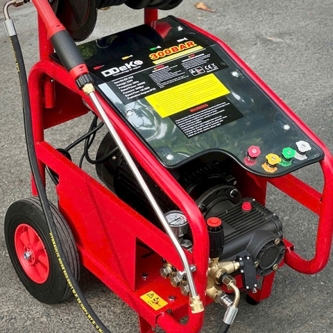 Máy xịt rửa công nghiệp 3.5Kw DDEKO DK-X35 (300Bar)