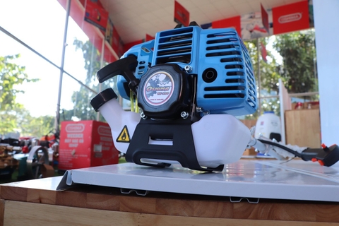 Máy cắt cỏ Oshima TX330 900W Xanh đậm 2 thì (rời, chết)