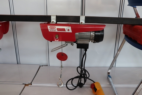 Tời điện Oshima OS 150/300 Đỏ Điện 1 pha