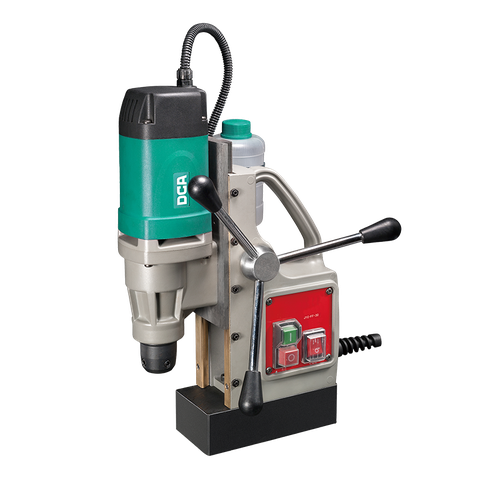 Máy khoan từ 900W DCA AJC30