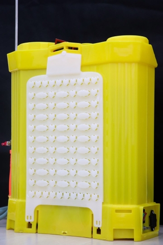 Máy phun thuốc trừ sâu, côn trùng điện Con Ong Vàng COV20-DP-ắc qui