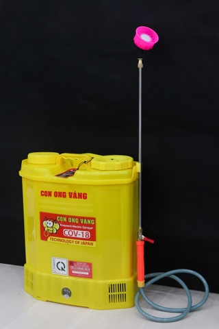 Máy phun thuốc trừ sâu, côn trùng điện Con Ong Vàng COV18-ắc qui Vàng