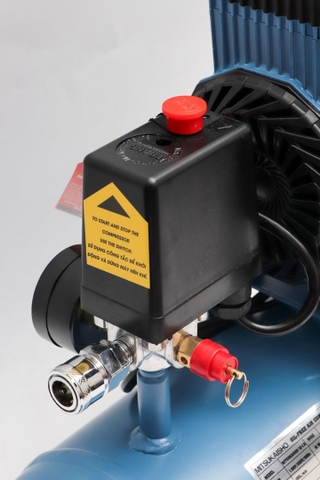 Máy nén khí Mitsukaisho 12-1.5 1.5HP Xanh dương Điện 1 pha (Không dầu,nhanh,dây đồng)