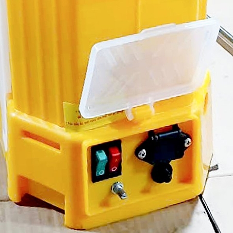 Máy phun thuốc trừ sâu, côn trùng điện Con Ong Vàng COV20-DP-ắc qui