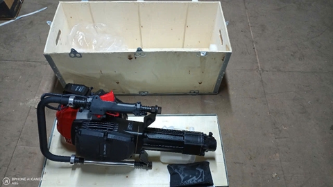 Máy Đóng Cọc Tre, Cọc Hàng Rào, Cọc Tràm