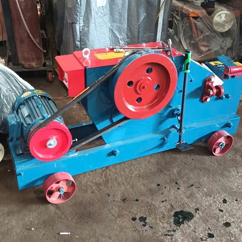 Máy Cắt Sắt Thép GQ50