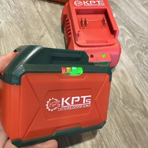 PIN 21V KPT PIN-15C 6.0Ah Lithium-ion Chân M21 Phổ Thông Dùng Cho Máy Khoan Máy Mài Siết Bulông
