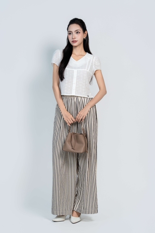 FLORENCE TOP - Áo Sơ Mi Dáng Ngắn Cổ V Họa Tiết Thêu Hoa Chất Liệu Nhập Khẩu Phong Cách Thanh Lịch (Y05BLS04)