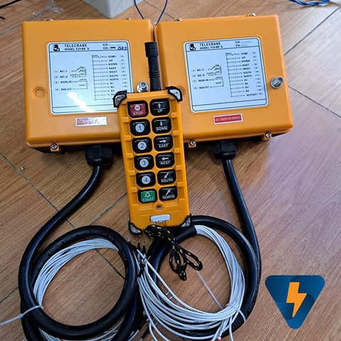 Điều khiển cẩu trục từ xa 12 nút 1 bộ phát + 2 bộ thu