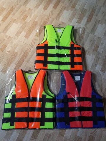 Áo Phao Mô Tô Nước Cao Cấp Số 6 Số 7
