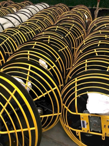 Khung Xoa Nền Bê Tông Loại Tốt Màu Vàng