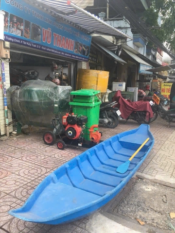 Thuyền Nhựa 4,5m 5m Chở 8 Người