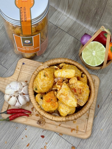Da heo quay sấy mắm hành giòn tan hộp 100g