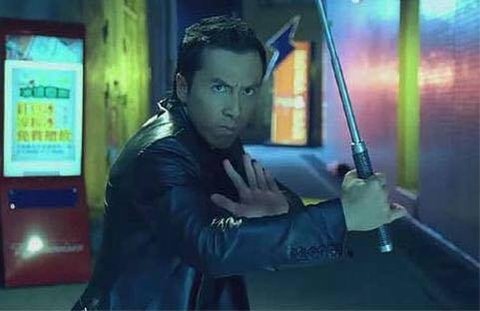 Baton Tự Vệ Chính Hãng: Chất Lượng Cao, Giá Cả Phải Chăng