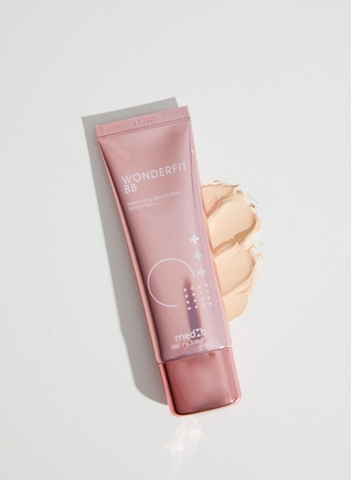 Kem nền trang điểm MEDB Wonderfit BB Cream N13, giúp che phủ khuyết điểm, hỗ trợ chống nắng da, dung tích 50ml