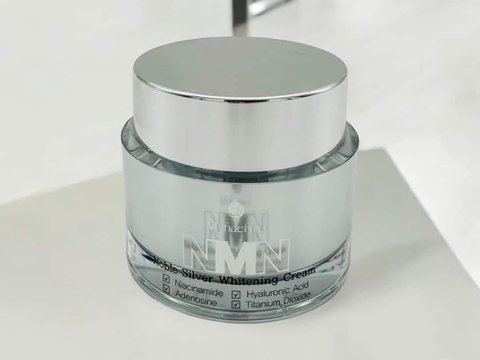 KEM NMN EXOSOME NOBLE SILVER -BAN NGÀY 50ML (MYHAELYN NMN EXO NOBLE SILVER WHITENING CREAM-8809954945861)