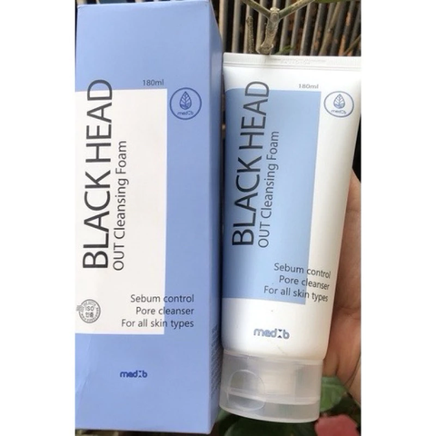 Sửa rửa mặt MEDB Black Head Out Cleansing Foam, giúp làm sạch da, hỗ trợ ngăn ngừa mụn, se nhỏ lỗ chân lông, dung tích 180ml