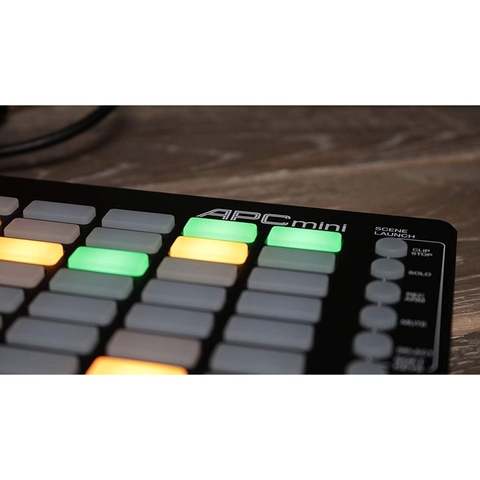 MIDI Pad Controller Akai APC Mini