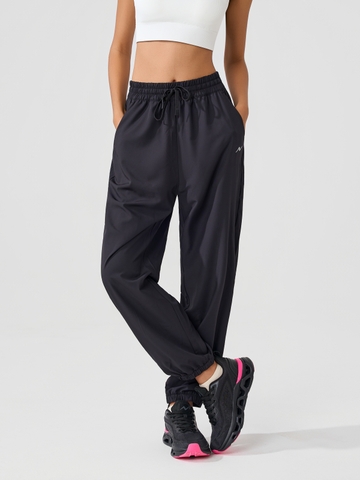Quần gió nữ dáng jogger cạp chun bản to thời trang