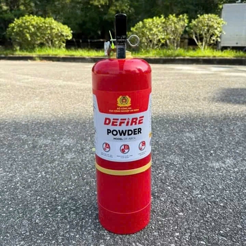 Bình Chữa Cháy Bột DEFIRE DF-ABC4 & DF-ABC8: Giải Pháp Phòng Cháy Chữa Cháy Toàn Diện Made in Vietnam