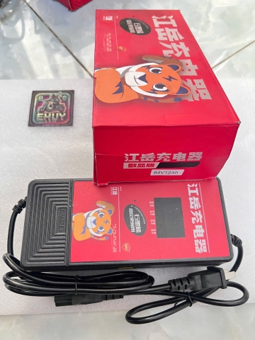 Sạc 7 bình nhỏ