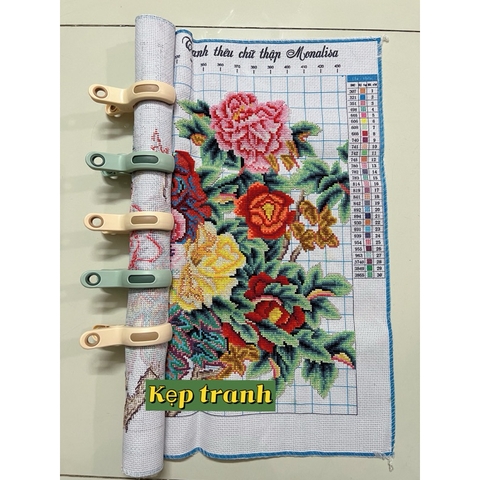 Kẹp vải thêu tranh thêu chữ thập