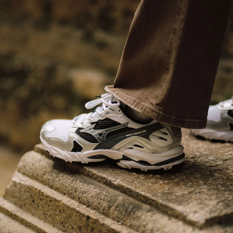 Giày Sneaker Unisex Mizuno Wave Rider 10 Sport White/Silver/Black