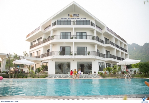 Khách sạn Aquariusgarden