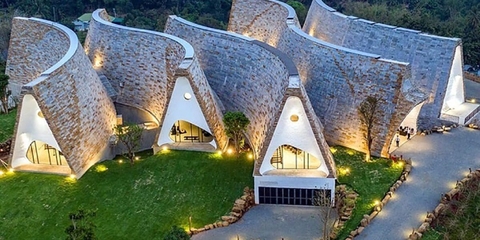 Ninh Bình - Hà Nội - Buôn Mê Thuột - Pleiku - Kon Tum