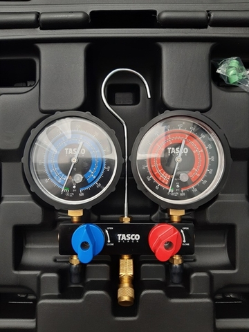 Đồng hồ nạp gas TB145BV có hộp đựng - Tasco