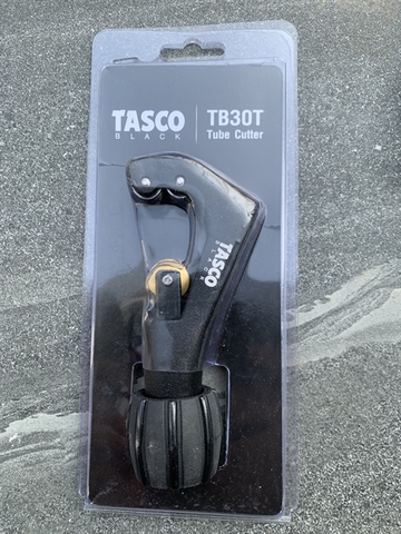 Dao cắt ống đồng Tasco Black TB30T lưỡi cắt titan