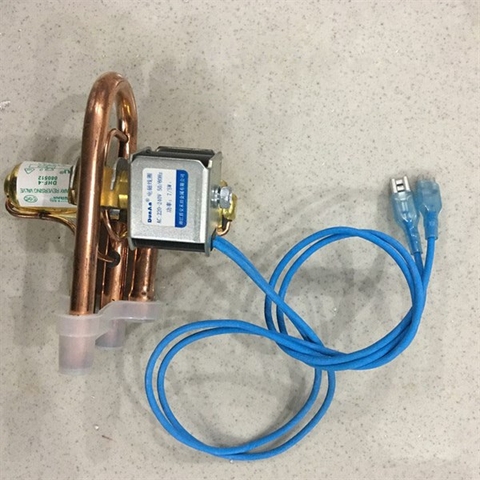Van đảo chiều cục nóng 9000BTU có cuộn hút