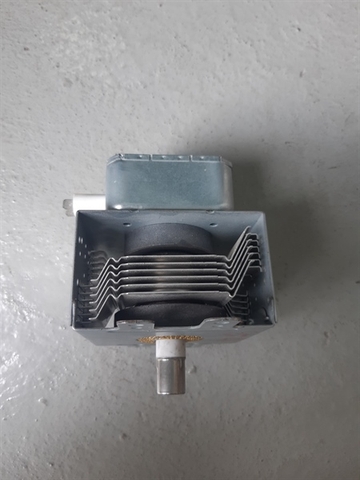 Đèn Lò Vi Sóng Chân Rời Lệch Hướng
