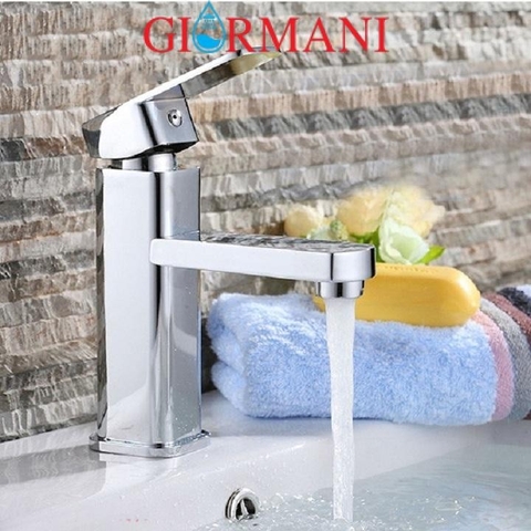 Vòi lavabo, vòi rửa mặt GIORMANI nóng lạnh kiểu vuông SNL16 kèm đôi dây cấp inox