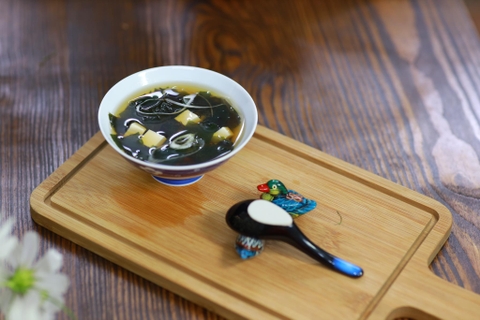 Rong nấu canh Wakame Janpan 100g nhập nguyên túi